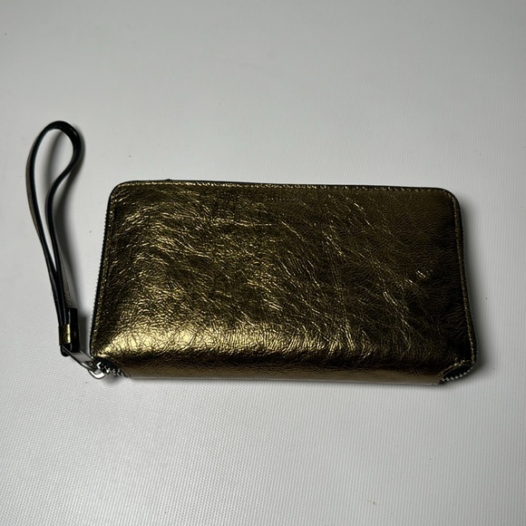 All Saints Fetch Leather Phone Wristlet in Gold